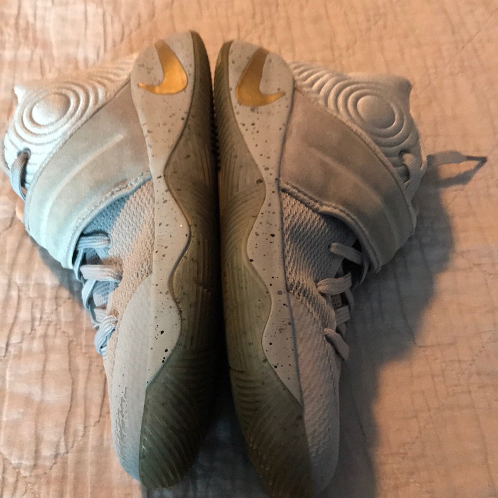Kyrie 2 - Picture 5 of 5